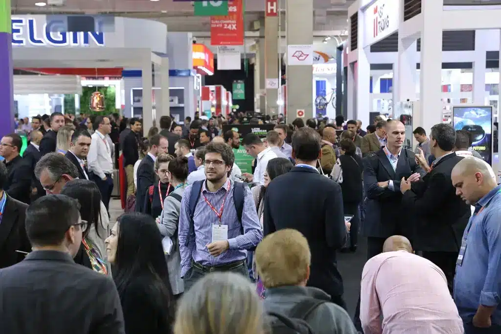 TS Shara Eletrolar Show