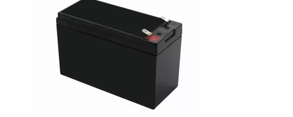 imagem de uma bateria de nobreak