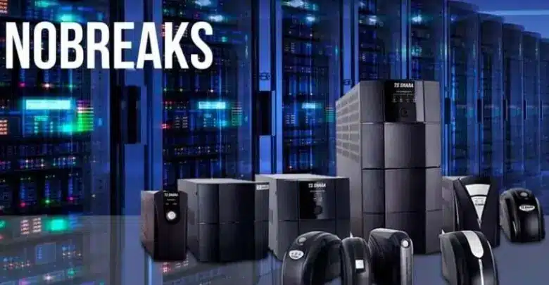 Nobreaks se tornaram peças essenciais no monitoramento urbano, garantindo a continuidade das operações em cidades inteligentes
