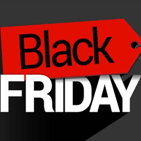 Banner promocional com as palavras "Black Friday" em letras grandes e em fundo vermelho e preto.