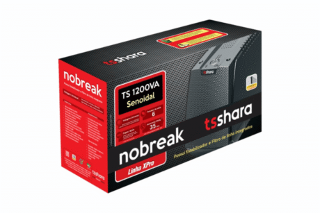 Caixa de produto de nobreak da marca TS Shara. A embalagem é predominantemente preta com detalhes em vermelho. No lado frontal, há a informação “TS 1200VA Senoidal” em destaque. A caixa também menciona que o nobreak pertence à “Linha XPro” e possui estabilizador e filtro de linha integrados. Há pequenos ícones indicando características do produto, como número de tomadas e tempo de autonomia.