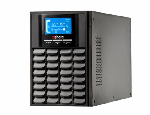 Nobreak TsShara com visor digital azul.