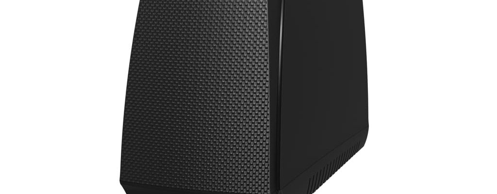 A imagem mostra um nobreak (UPS) preto de formato compacto, com um design robusto. A superfície do dispositivo possui um padrão de textura que a torna visivelmente distinta. O logo "Tshara" está presente na parte superior frontal do aparelho.