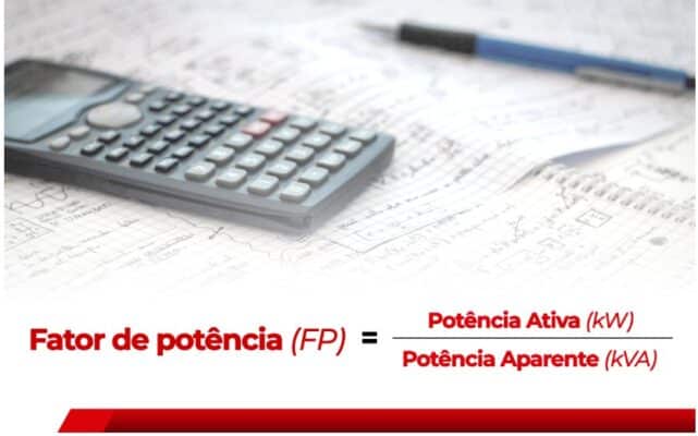 Fórmula do fator de potência com calculadora e anotações