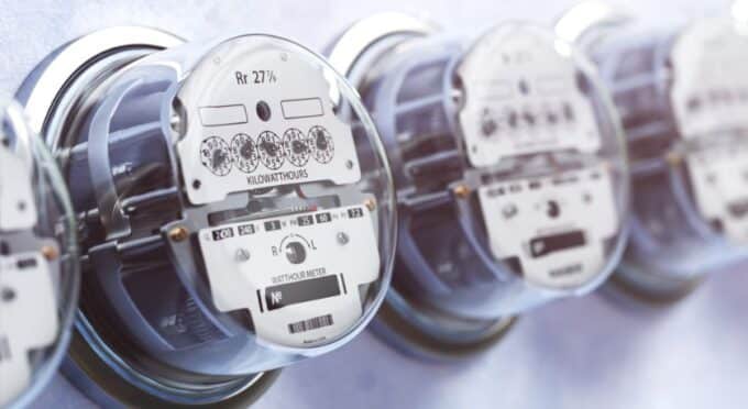 Vários medidores de energia