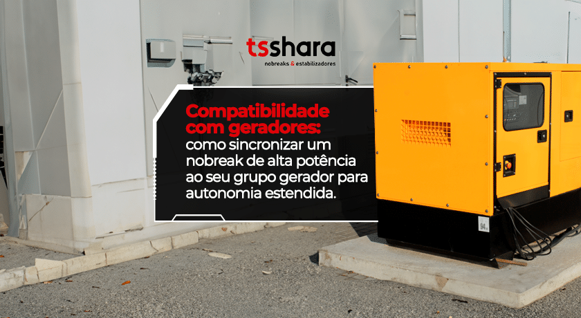 Gerador industrial amarelo instalado em área externa.