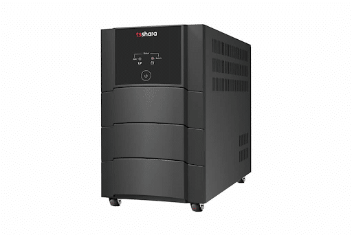 Primeiramente, o nobreak online converte a energia da rede elétrica em corrente contínua (CC), para depois transformá-la novamente em corrente alternada (CA), fornecendo energia limpa e sem flutuações. Dessa forma, o nobreak online elimina qualquer tipo de flutuação, pico de tensão ou queda de energia, garantindo que os dispositivos conectados recebam uma alimentação constante e ideal.