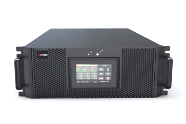 Nobreak profissional em rack com painel digital