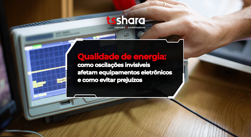 Osciloscópio medindo oscilações na qualidade da energia elétrica.